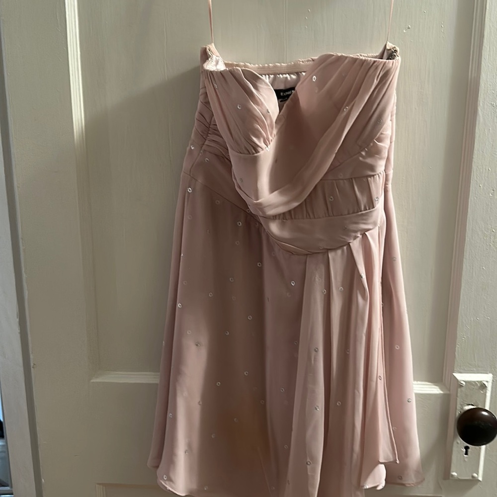 Strapless express dress
